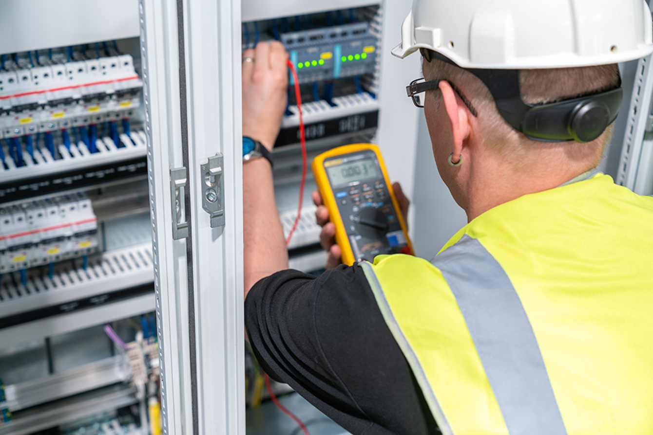 Elektroanlagen-Kontrolle bei Kerber Elektrotechnik in Merching